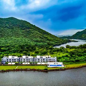 https://zana-lake-resort-udaipur.udaipurhotels.org